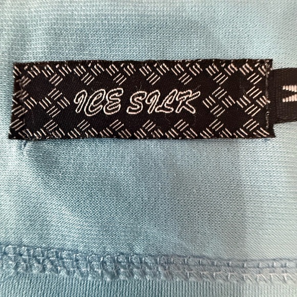 Ice Silk Blue Women's Dress ruffle sleeve dress. Size medium. - Picture 8 of 8